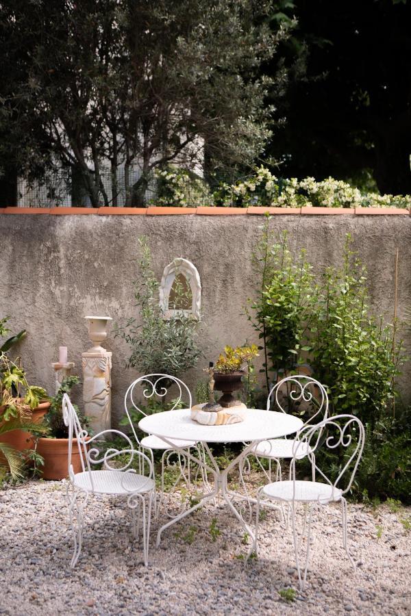 Maison D'artistes - Pavillon Southway Bed & Breakfast *